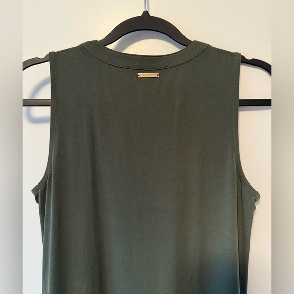 Michael Kors V-Neck Ruffled Hem Dress - Picture 5 of 5